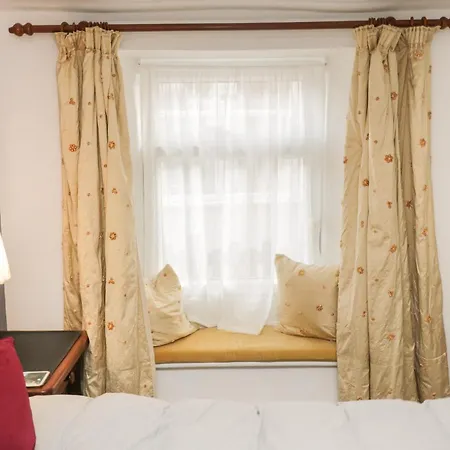 Mulgrave House * Hinderwell