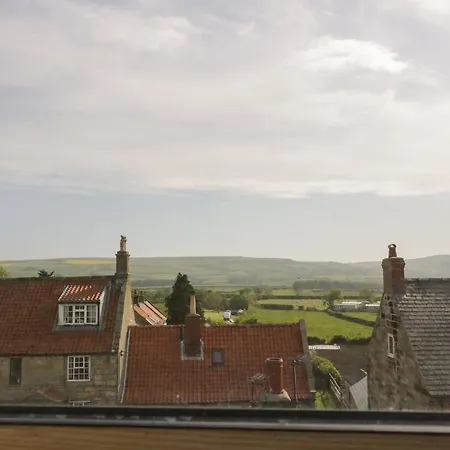 Mulgrave House Ferienhaus *